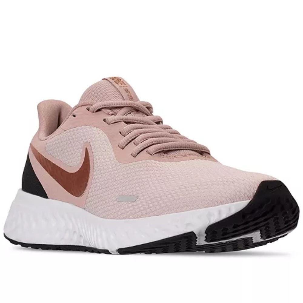 Nike Women's Revolution 5 Running Sneakers